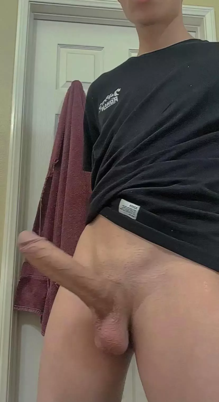 Hello from Calgary! 26(M) Hello from Calgary! 26(M)
