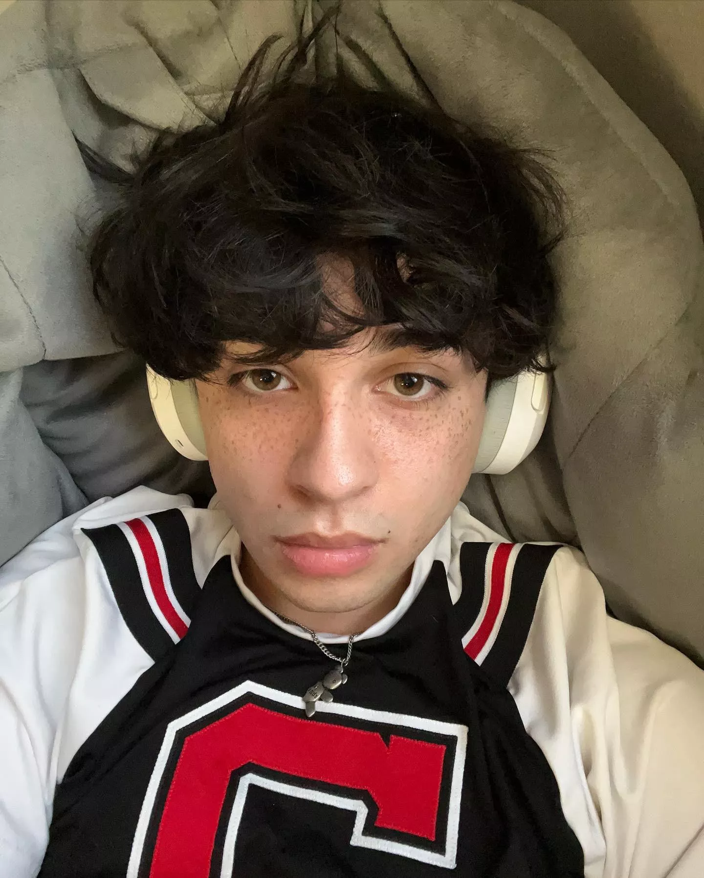 Hello 😳🖖 going wild all night