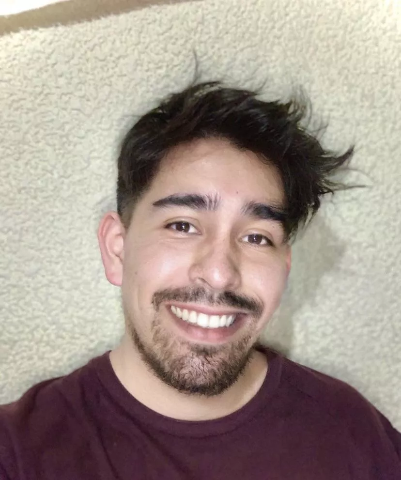 Hello guys first selfie of the year