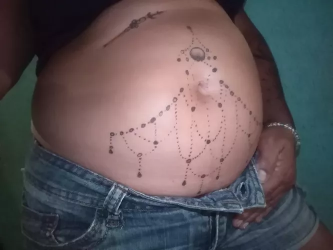 Hello I want to continue growing you would help me ah fulfill my dream of being a 🐖 feliz. Sígueme en kik:karolstar_14.