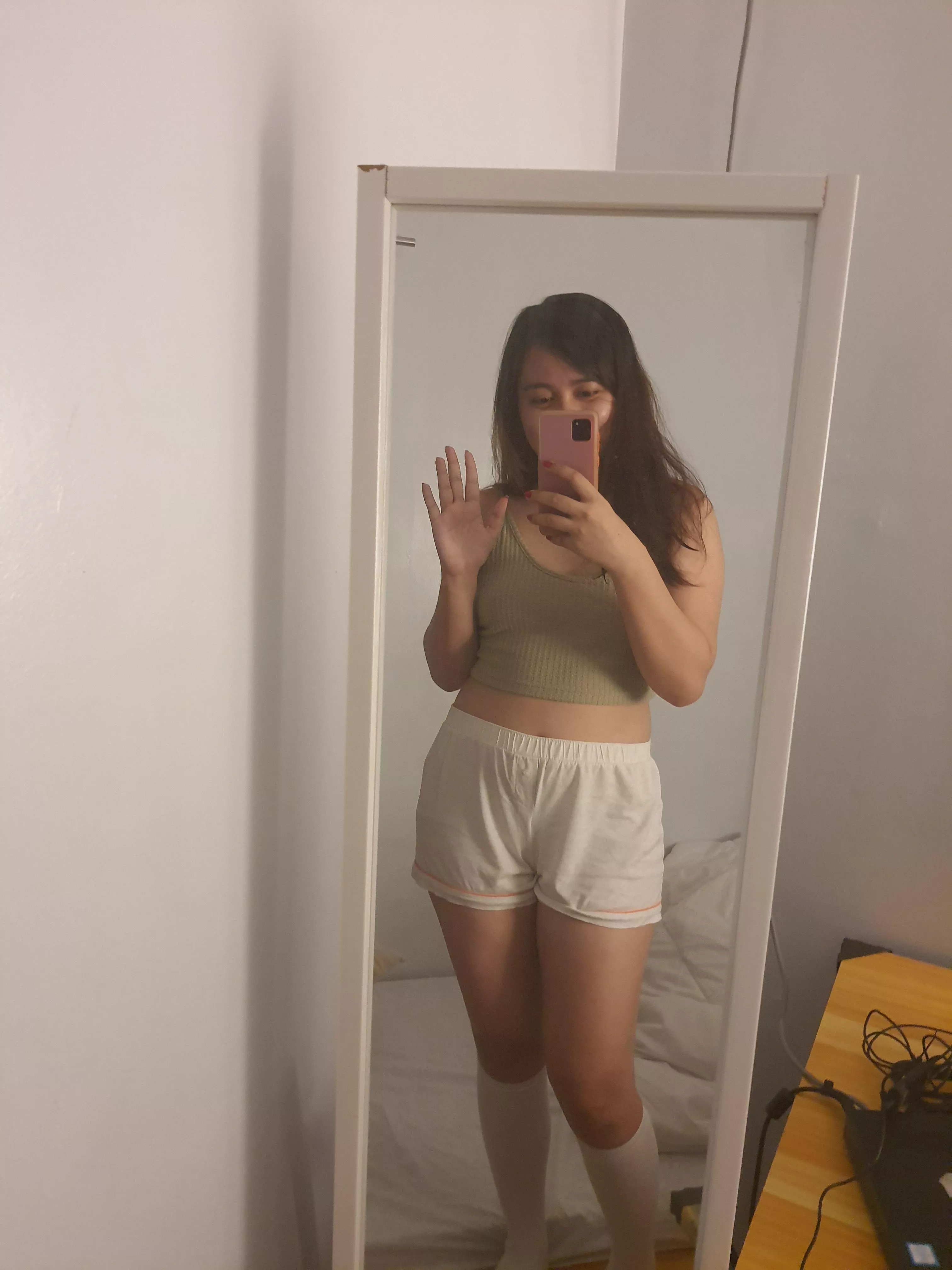 Hello... is it me you're looking for..? (f) 😆😉