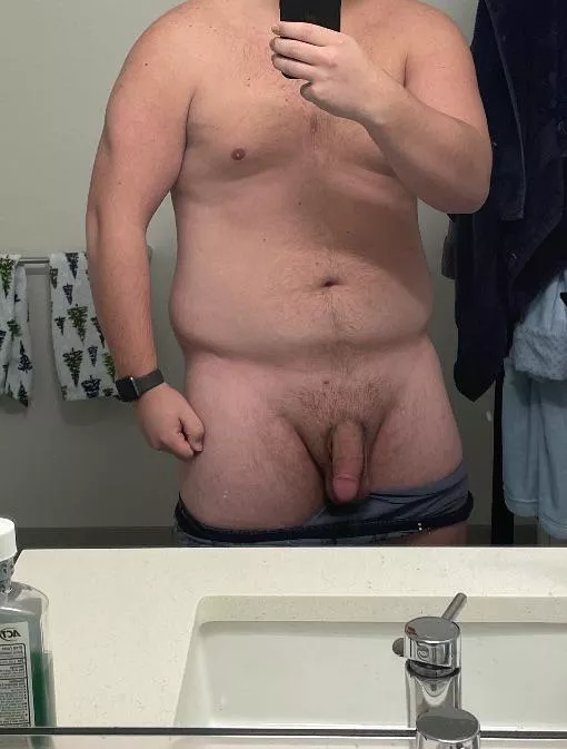Hello! Just a normal pic of my average body.