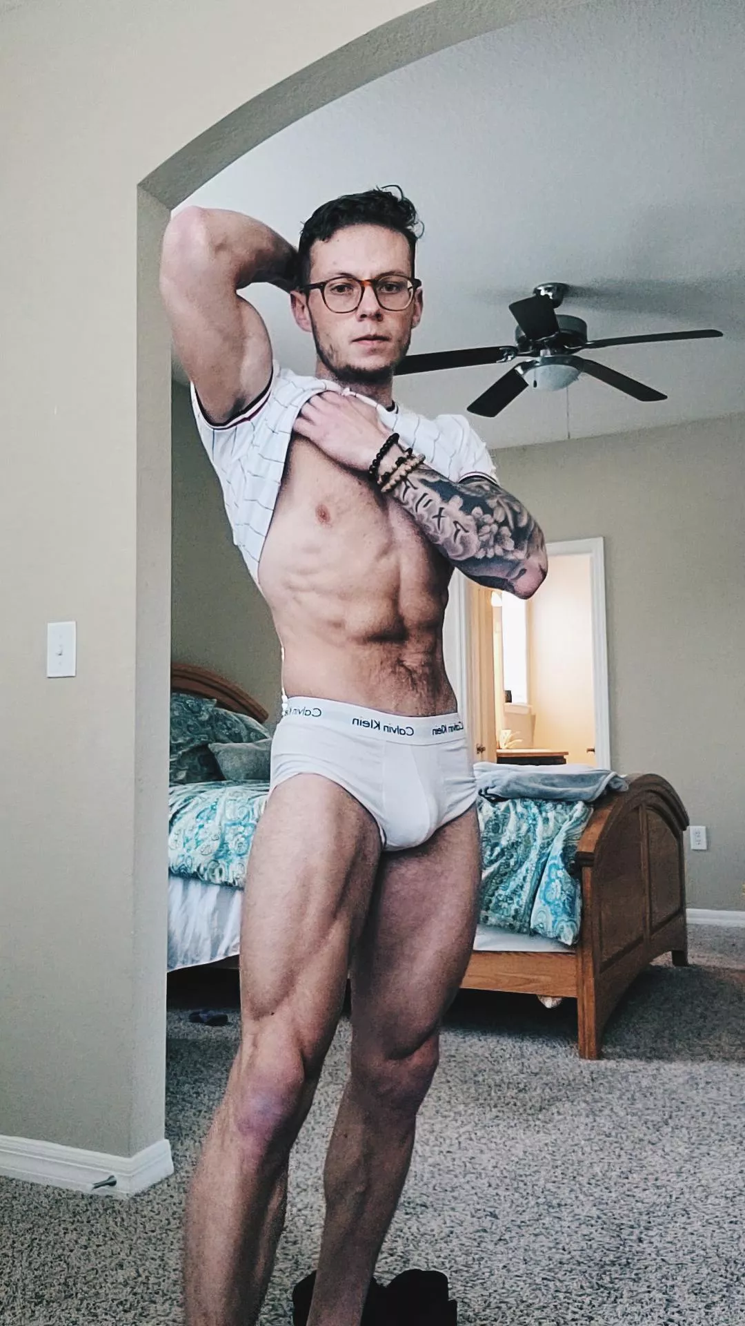 Hello 👋 new here! (27) fitness/fashion model - Calvin Klein