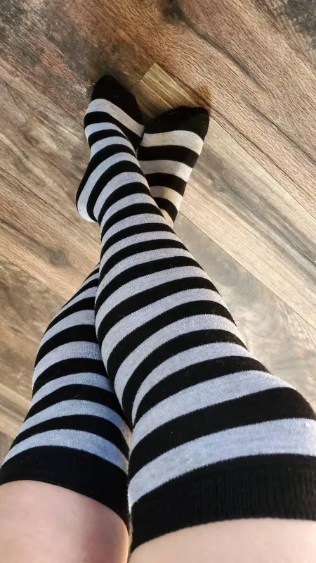 Hello π new here ! Hope you guys like !