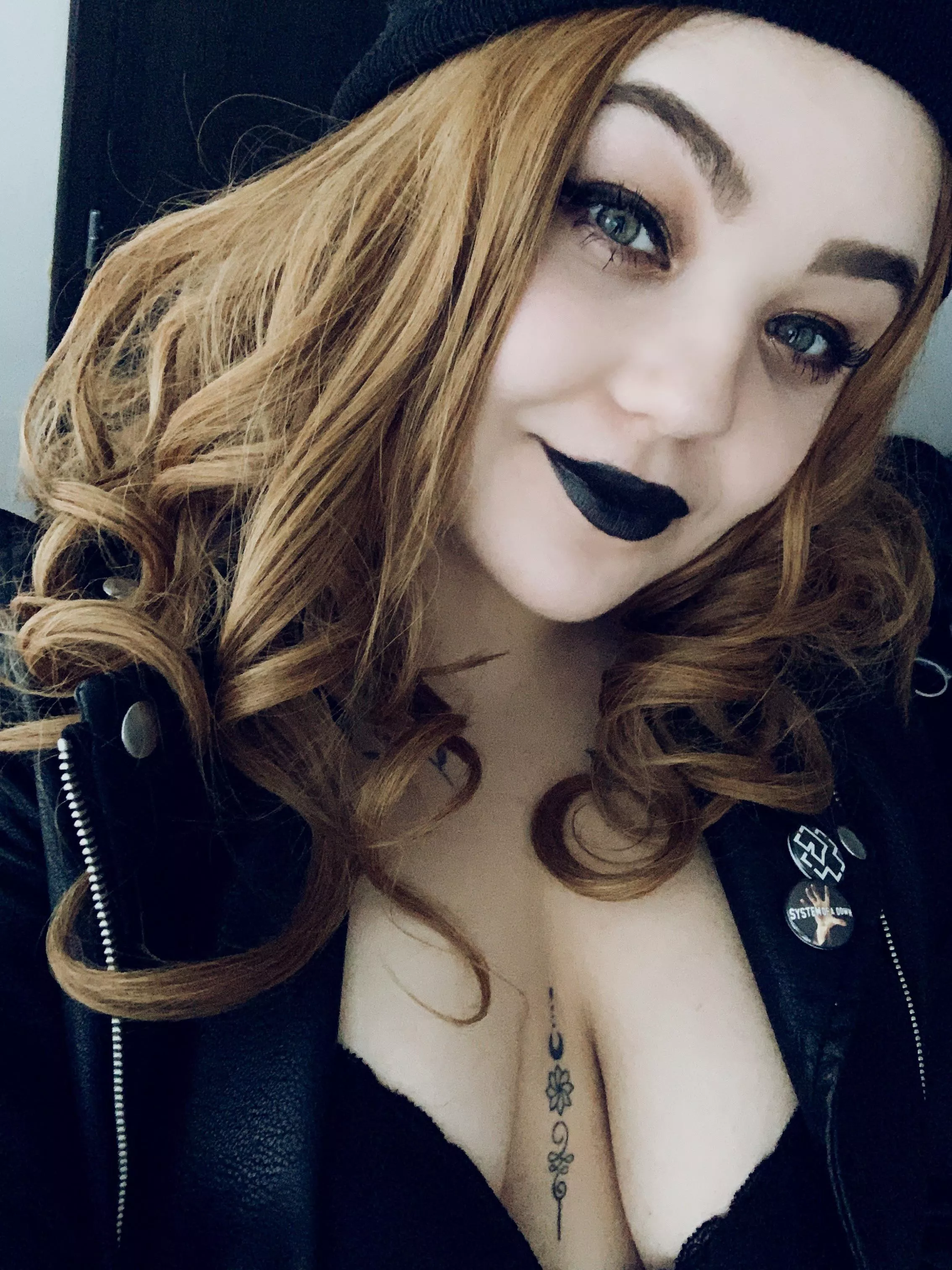 Hello there!!! I hope you’re gonna like me! 😇❤️