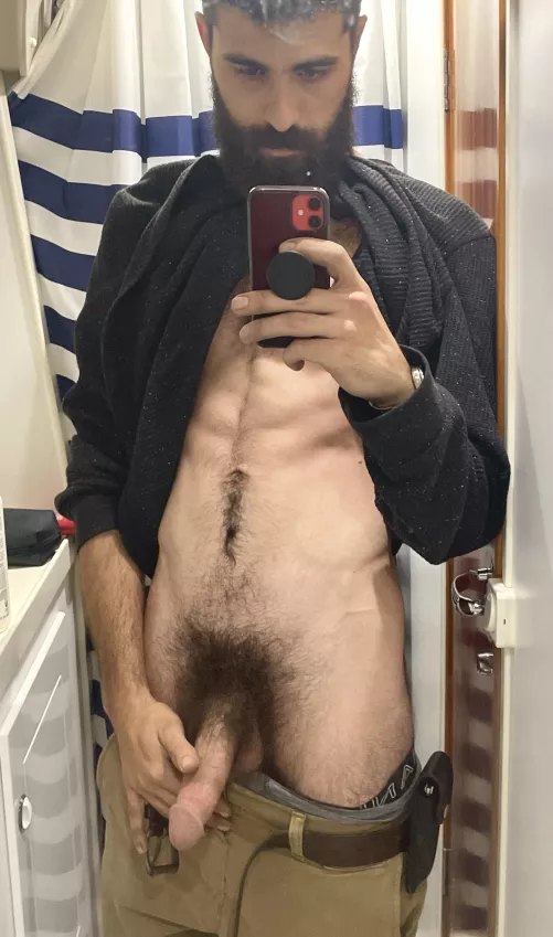 Hello those scrolling new :) first post