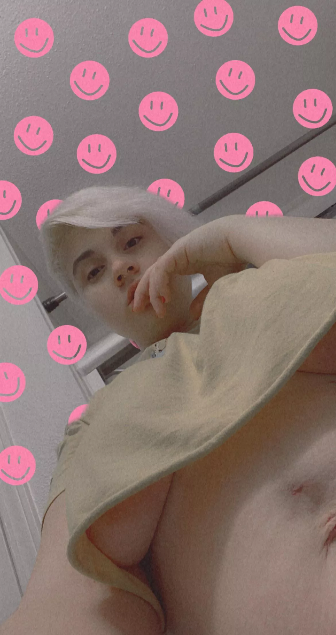 Hello under there 👋🏻