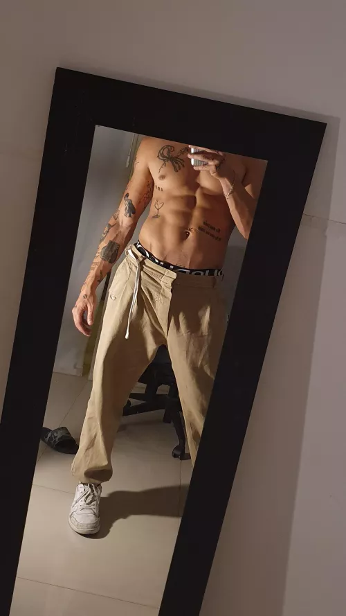 Helloo🖤
