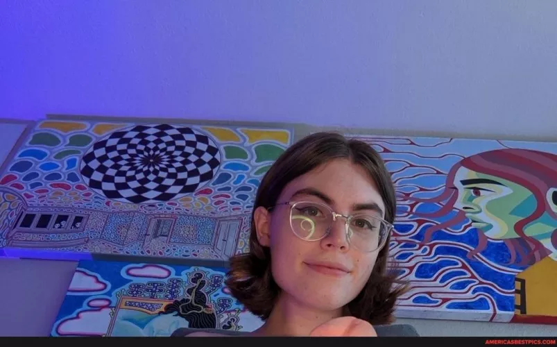 Help can’t remember here name