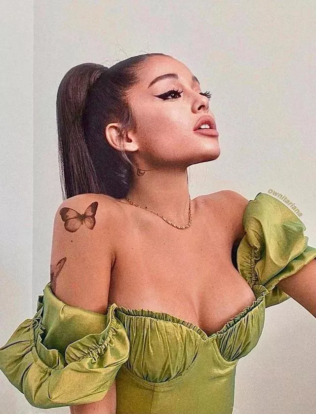 Help me cum to Ariana Grande however you want!