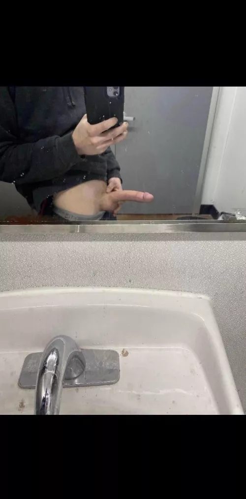 help me drain these balls. chats open