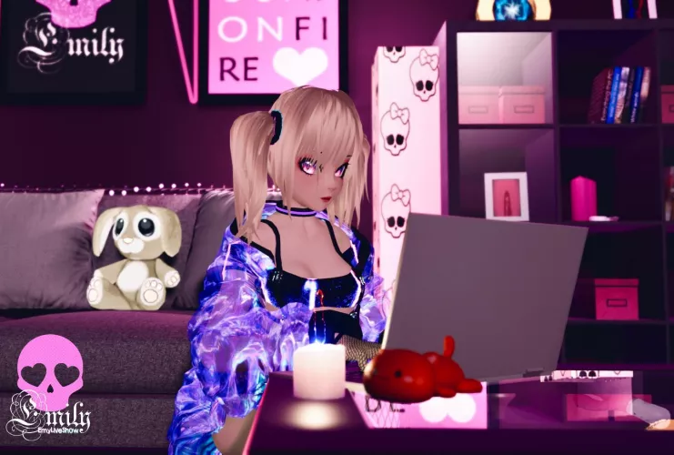 Help me! I can't stream at the usual time, my body resists. I hope you can understand me and who is free is waiting for you, now we need your support!💕 https://chaturbate.com/emyliveshow