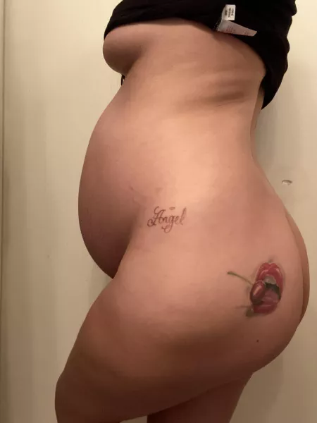 Help me, Iβm horny