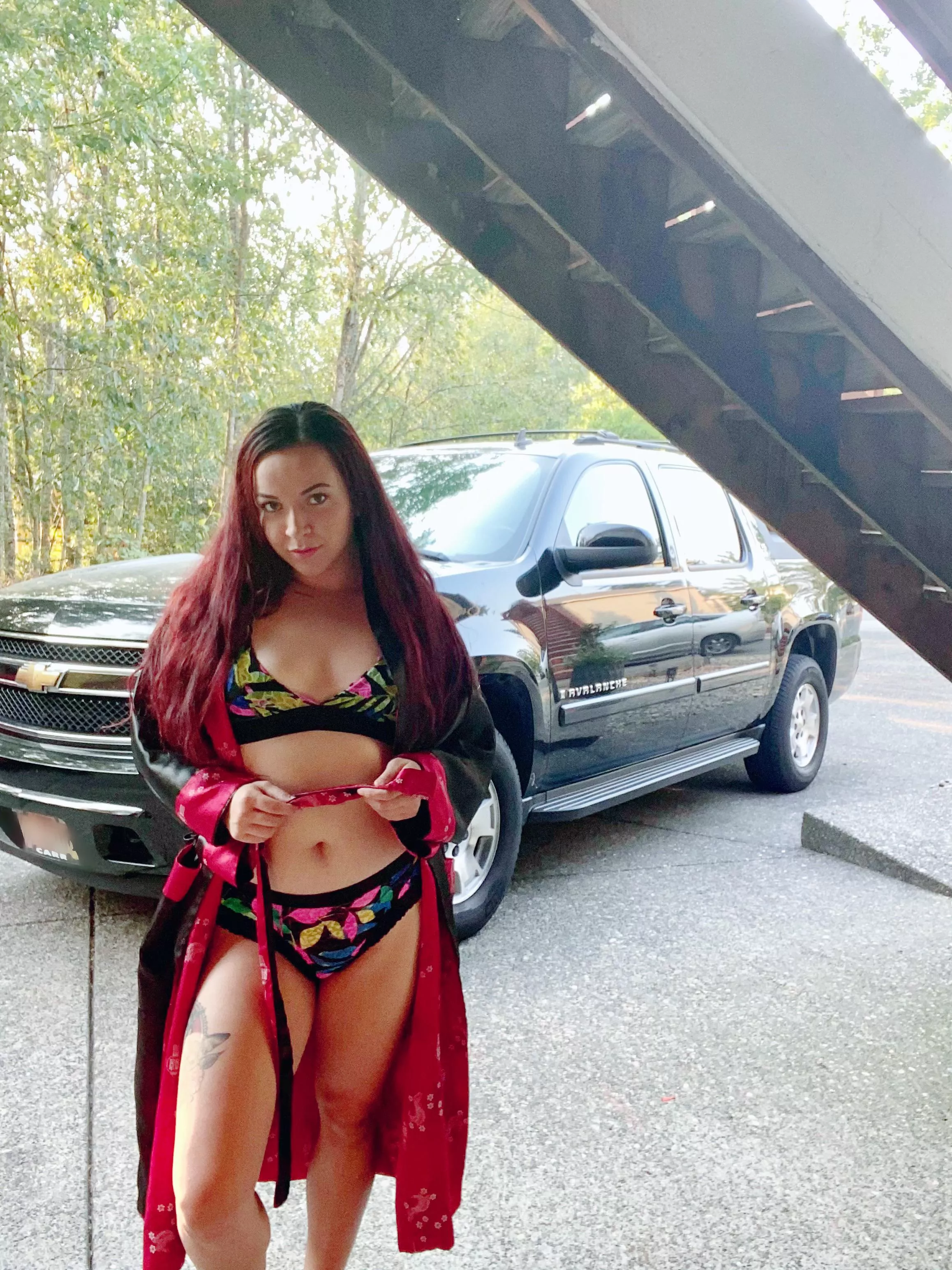 Help me outta this robe so you can fill me up? š Help me outta this robe so you can fill me up? š