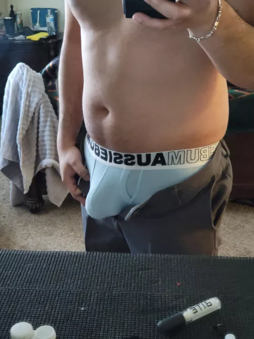 Help me tuck this in