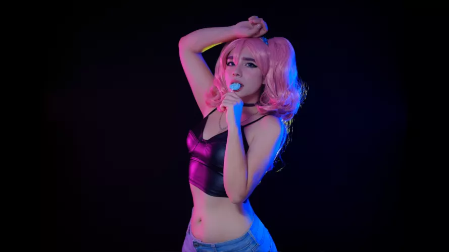 Hentai Hack-Her - Effy Rios - Chloe cosplay