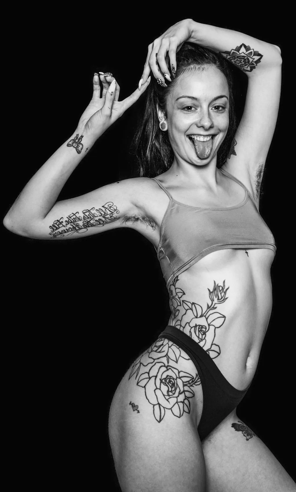 ???Her Hiray Armpits