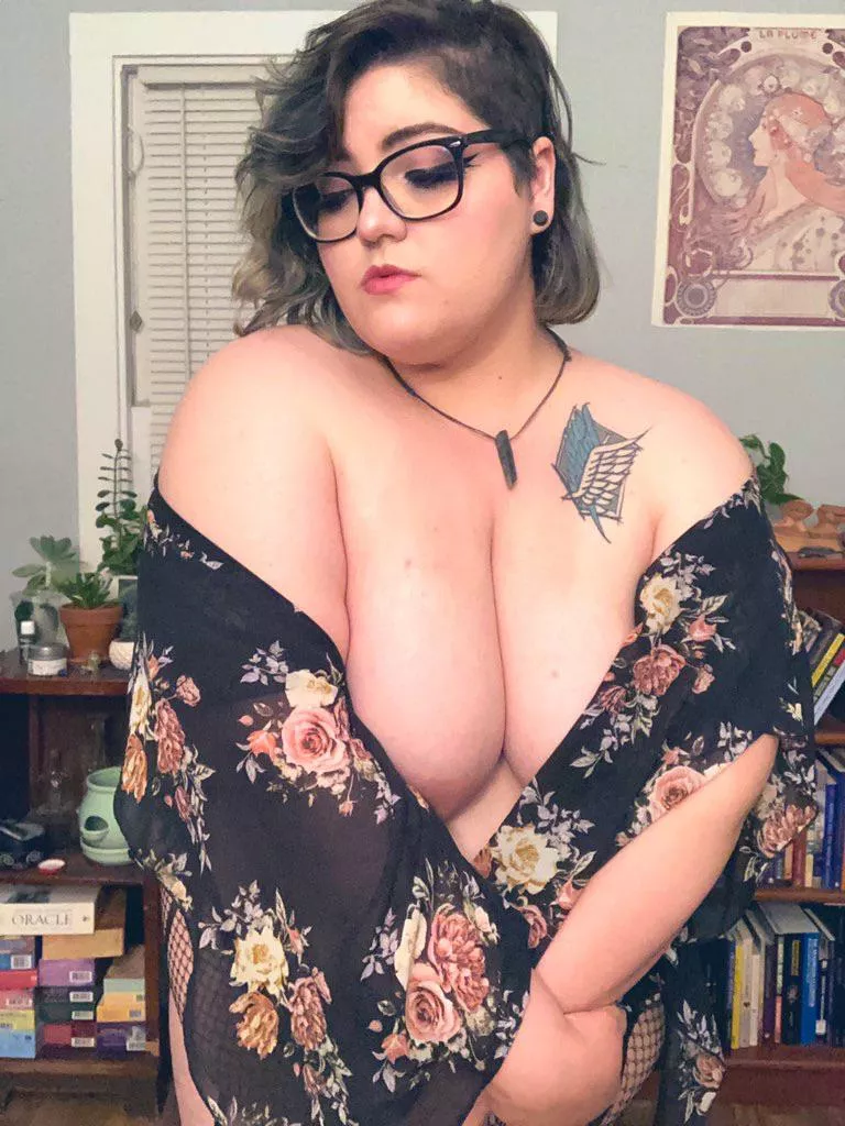 Here’s a sweet treat before bed ✨😘