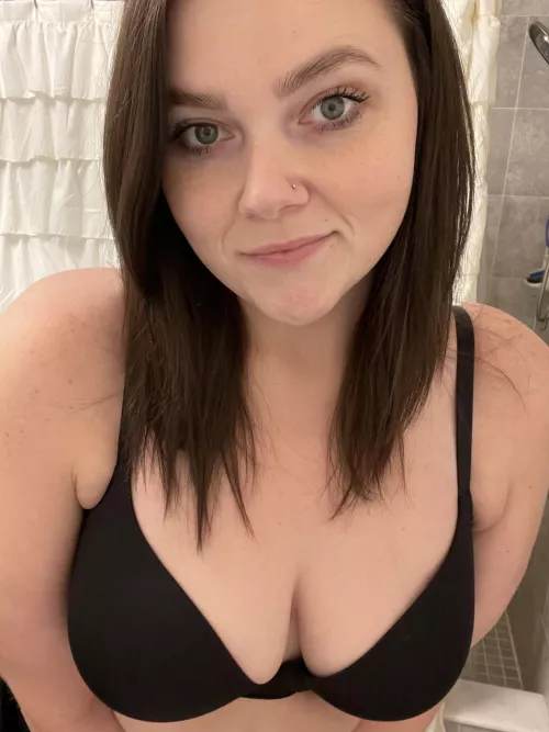 Here’s my face 😉☺️