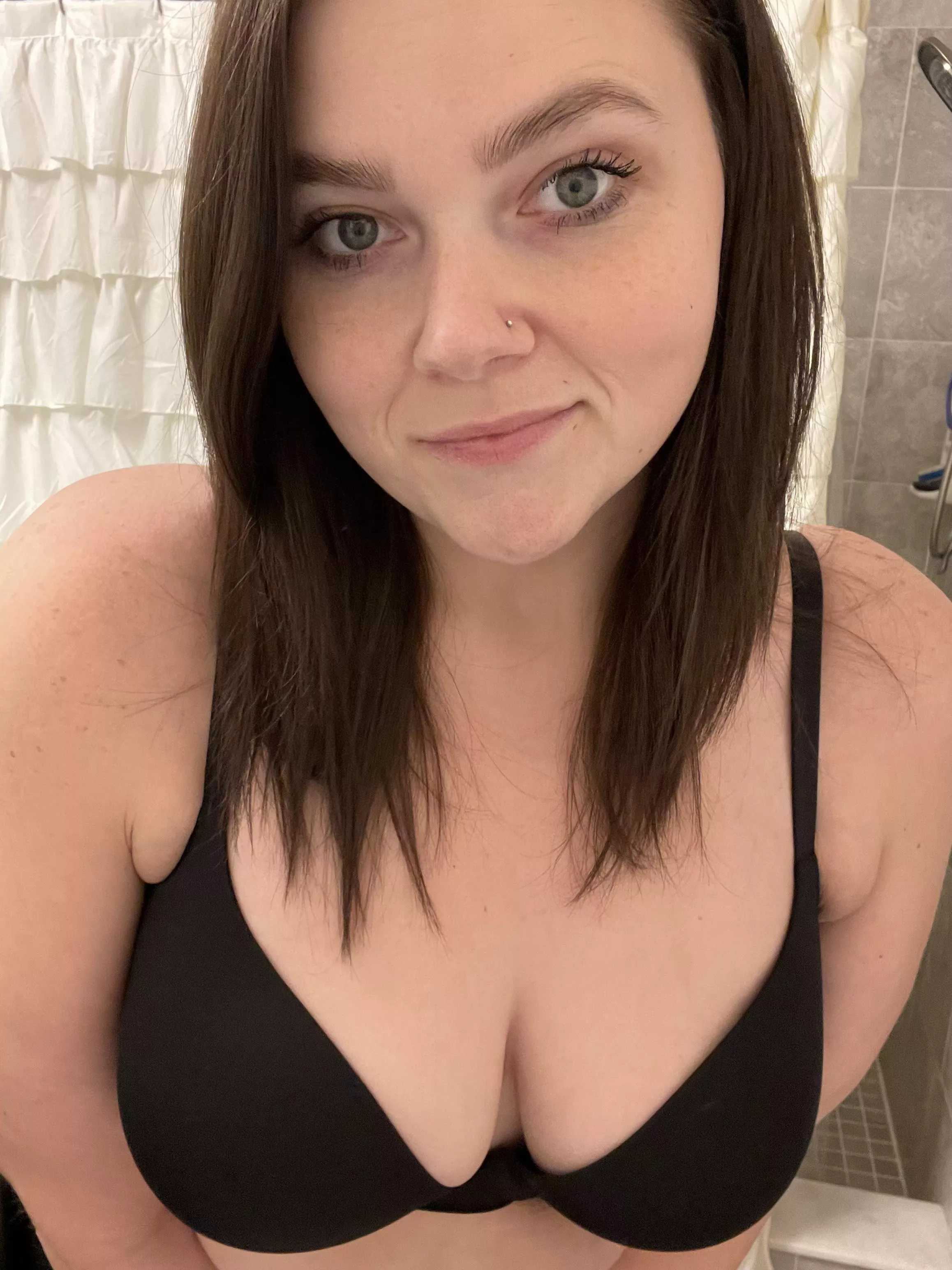 Here’s my face 😉☺️