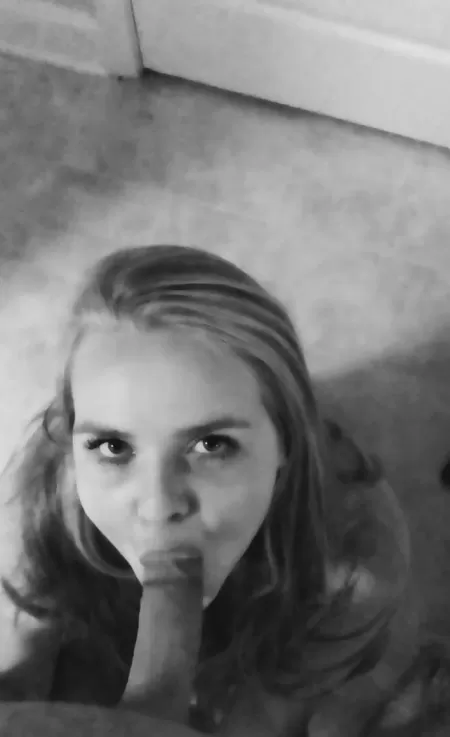 Hey baby π just curious weather or not you recognize this cock?π luv ya, see you when you get home. Kik Mrs.Maxwell97