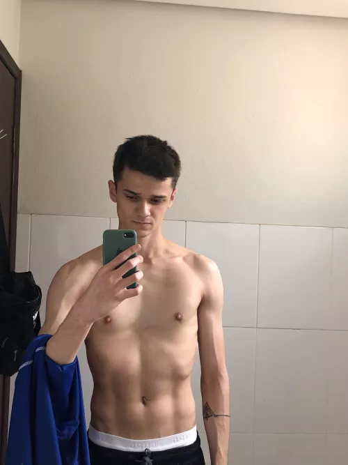 Hey boys š whatās up? Picture from gym this week