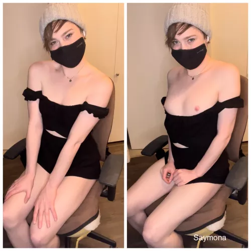 Hey cuties come sit in my lap 😏