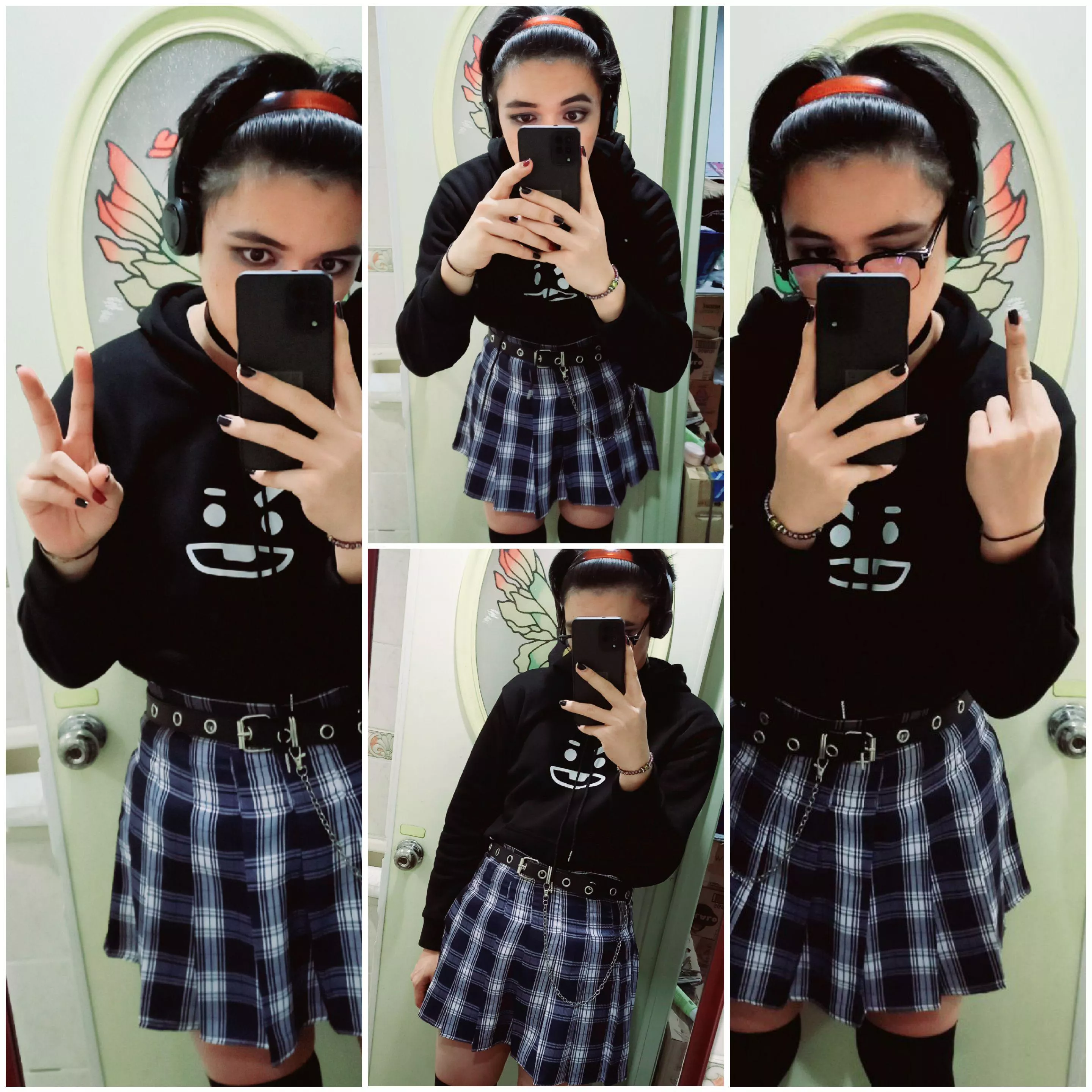 Hey fellas! Got any love for goth girls?