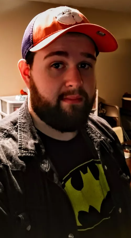 Hey guys/gals! What's everyone getting in to tonight?