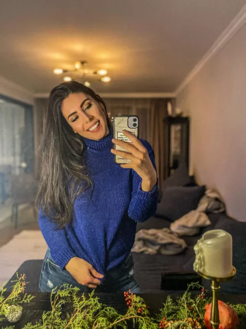 Hey hey, say hi back please 😋❤️