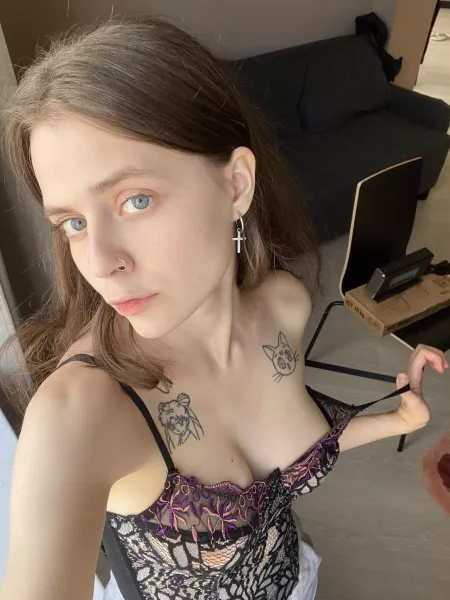 Hey! How you like my corset?š