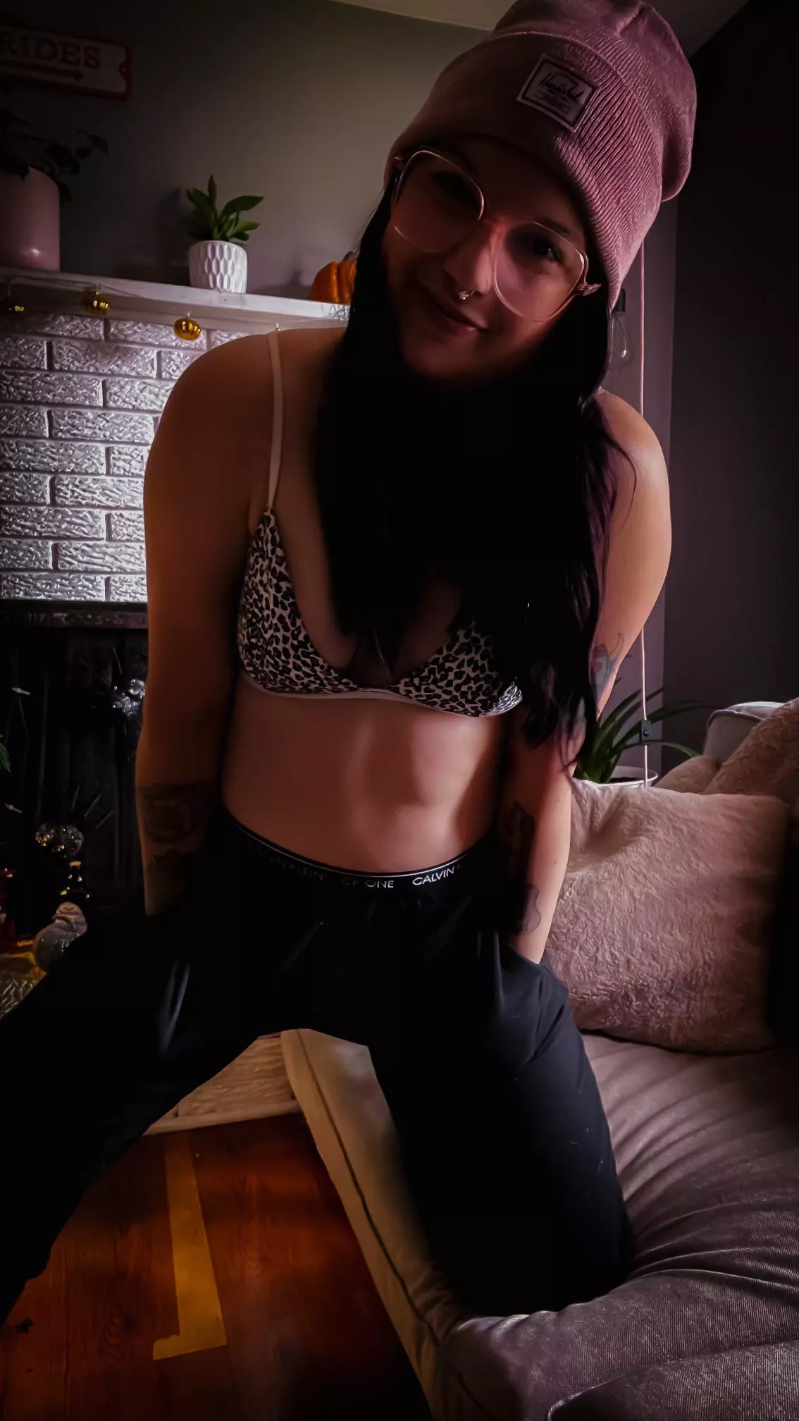 Hey I’m Cassie😍 I’m available for sexting customs all evening 😘 Cum play with me ❤️ link in the comments 😜 Hey I’m Cassie😍 I’m available for sexting customs all evening 😘 Cum play with me ❤️ link in the comments 😜