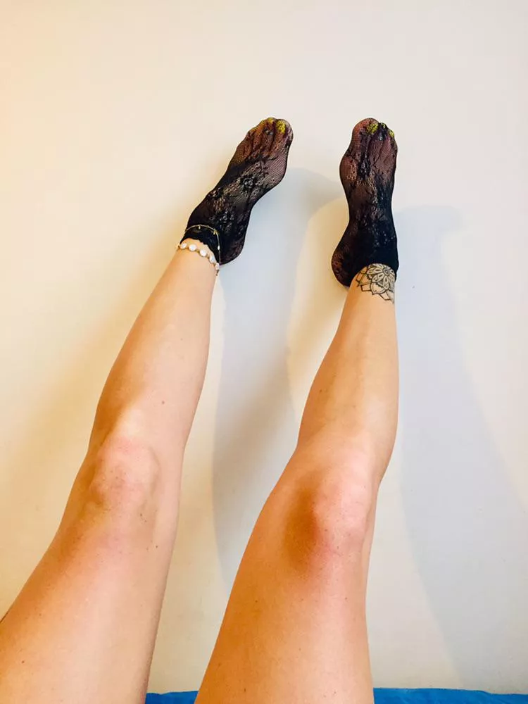 Hey sock lovers how are you this evening ?πππ Hey sock lovers how are you this evening ?πππ