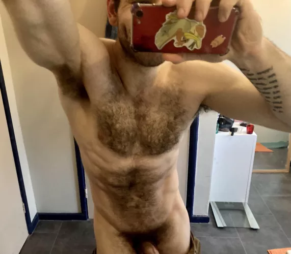 Hey there gorgeous, how about you lean on in a little closer