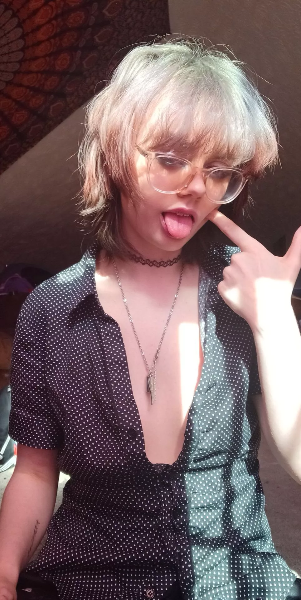 hey tiny ppl in my phone 🤍