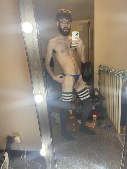 Hi