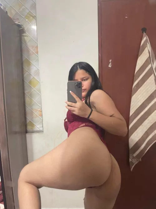 hi daddy💞, i'm willing to please you in whatever you ask me just 🔥 write to my klk➡️@yubi_n or $nap➡️ @ yubi_n1