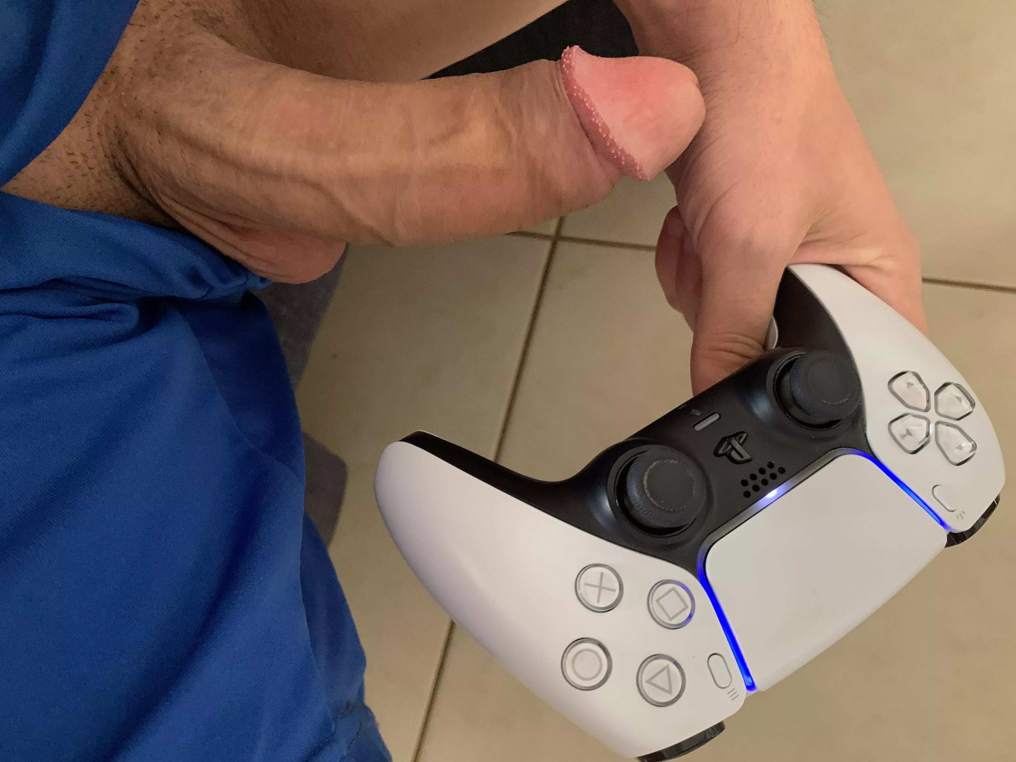 Hi, dm for more 🙉