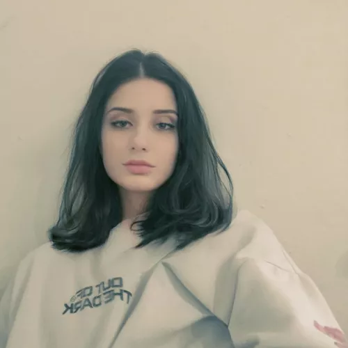 Hi everyone 😘😘