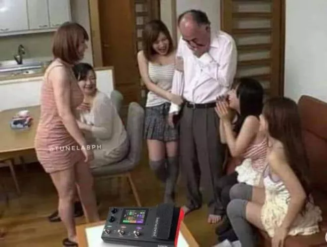 Hi everyone do you know the code of this?