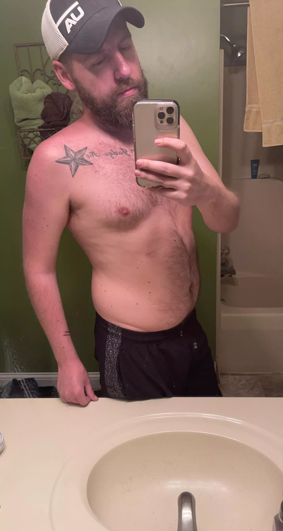 hi fellas 🙋🏻‍♂️