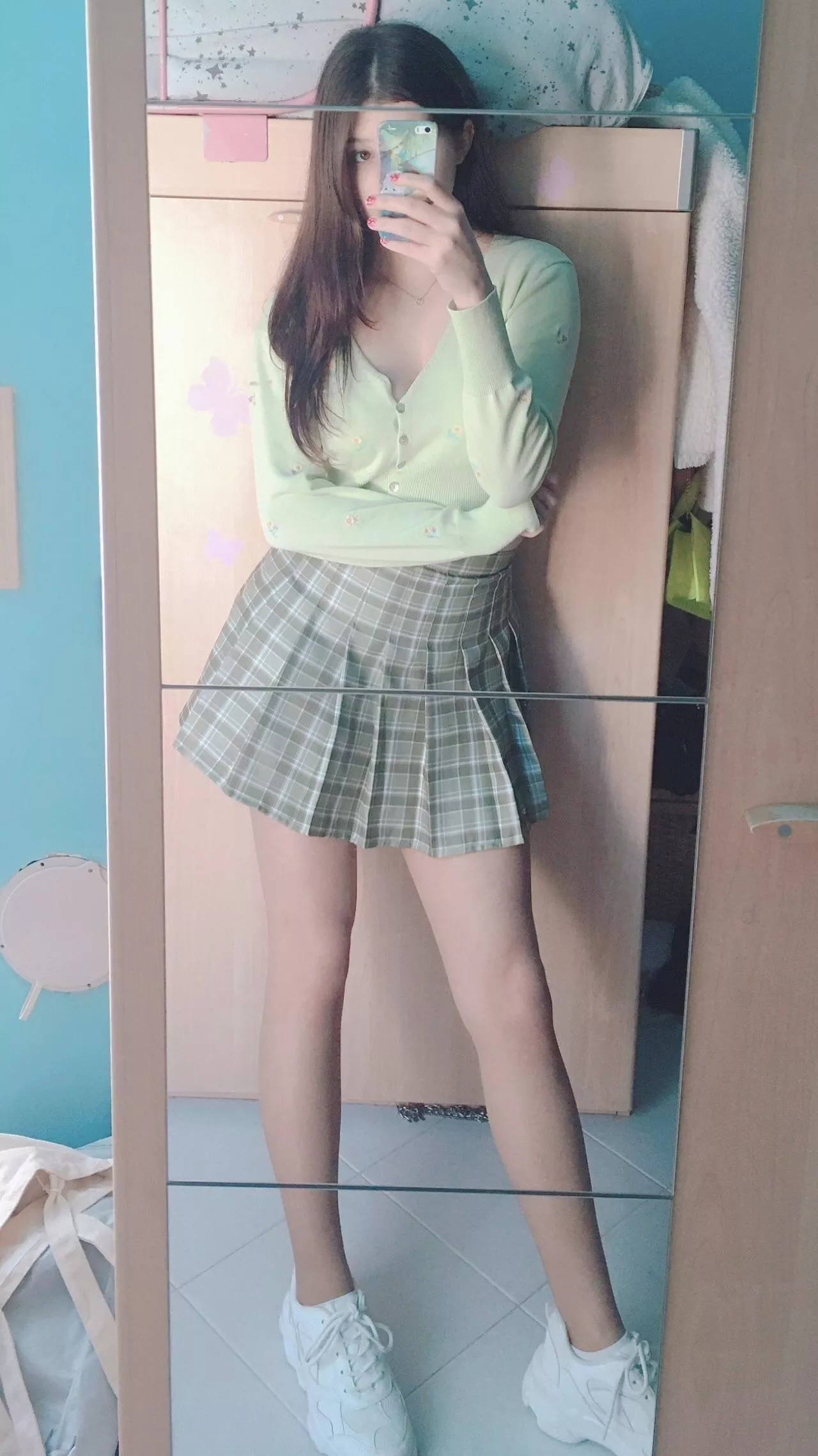 Hi! First post here💕