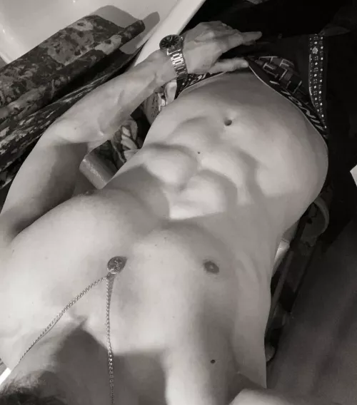 Hi friends 😘 I'm hot 🔥