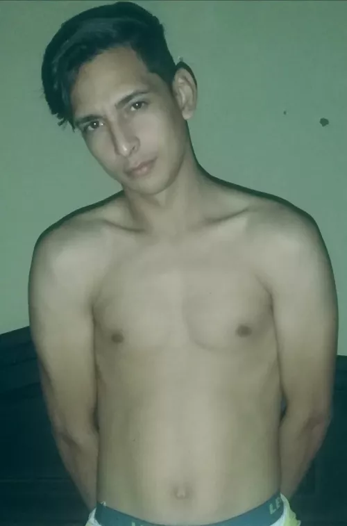 Hi guys! Follow me for more baby's 😏😘🤗