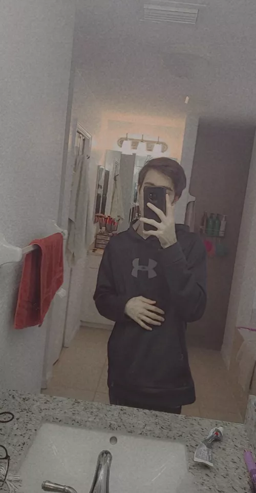 Hi I'm 19 and a virgin and I really would like to get cucked The only issue is I don't have a girlfriend I'm in North Port, FL