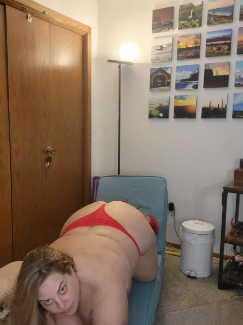 Hi! I'm new here