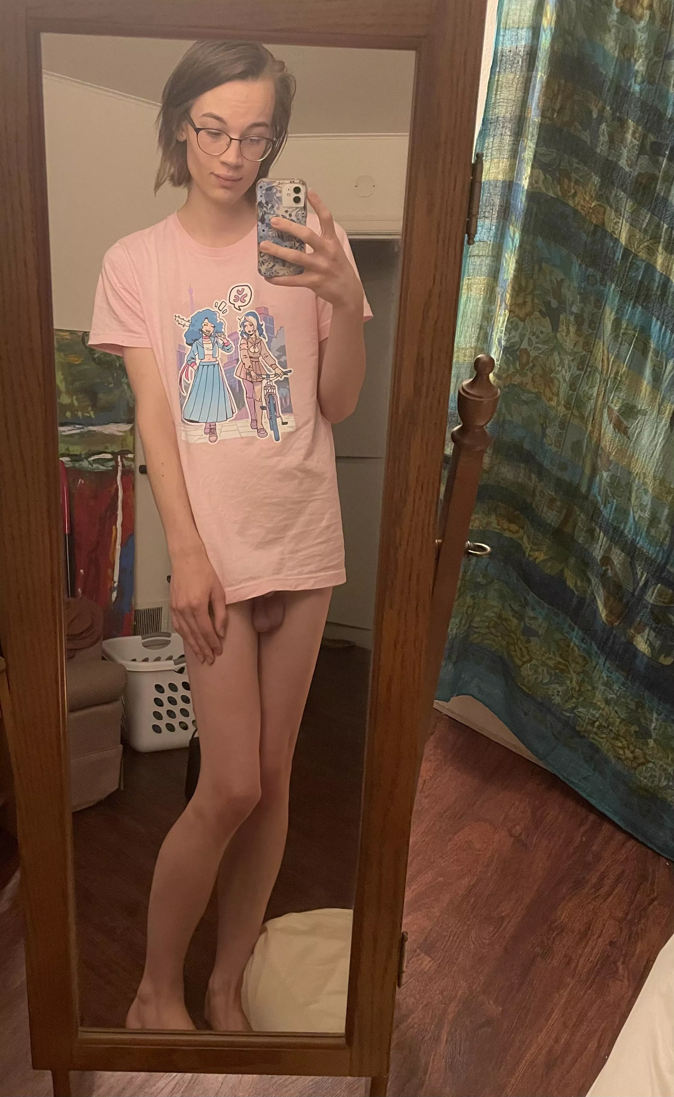 Hi I’m your new gf we legally have to cuddle now Hi I’m your new gf we legally have to cuddle now