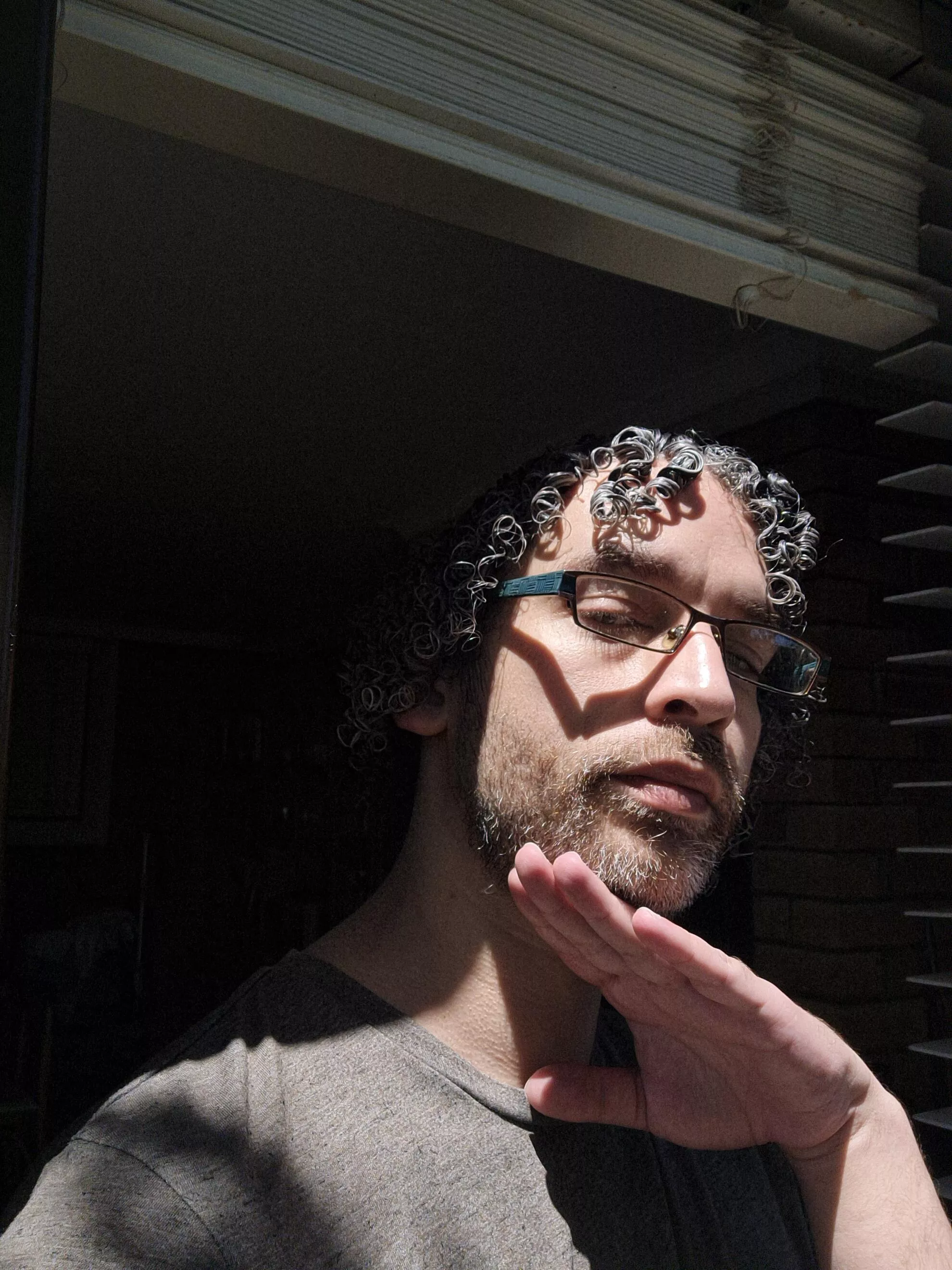 Hi there (36). Long time lurker, 1st time poster. Just playing Scarlet Nexus while I wait for Mass Effect to install.