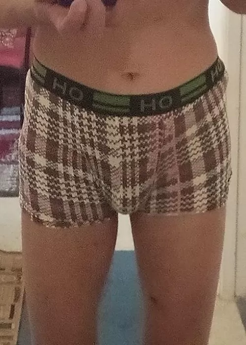 HI THERE