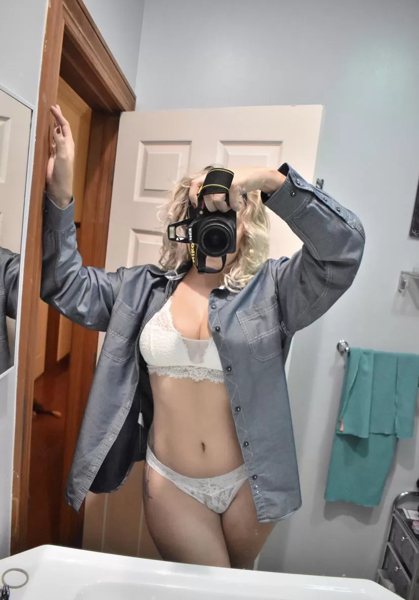 Hiii! I want to make your fantasy come true! Hiii! I want to make your fantasy come true!